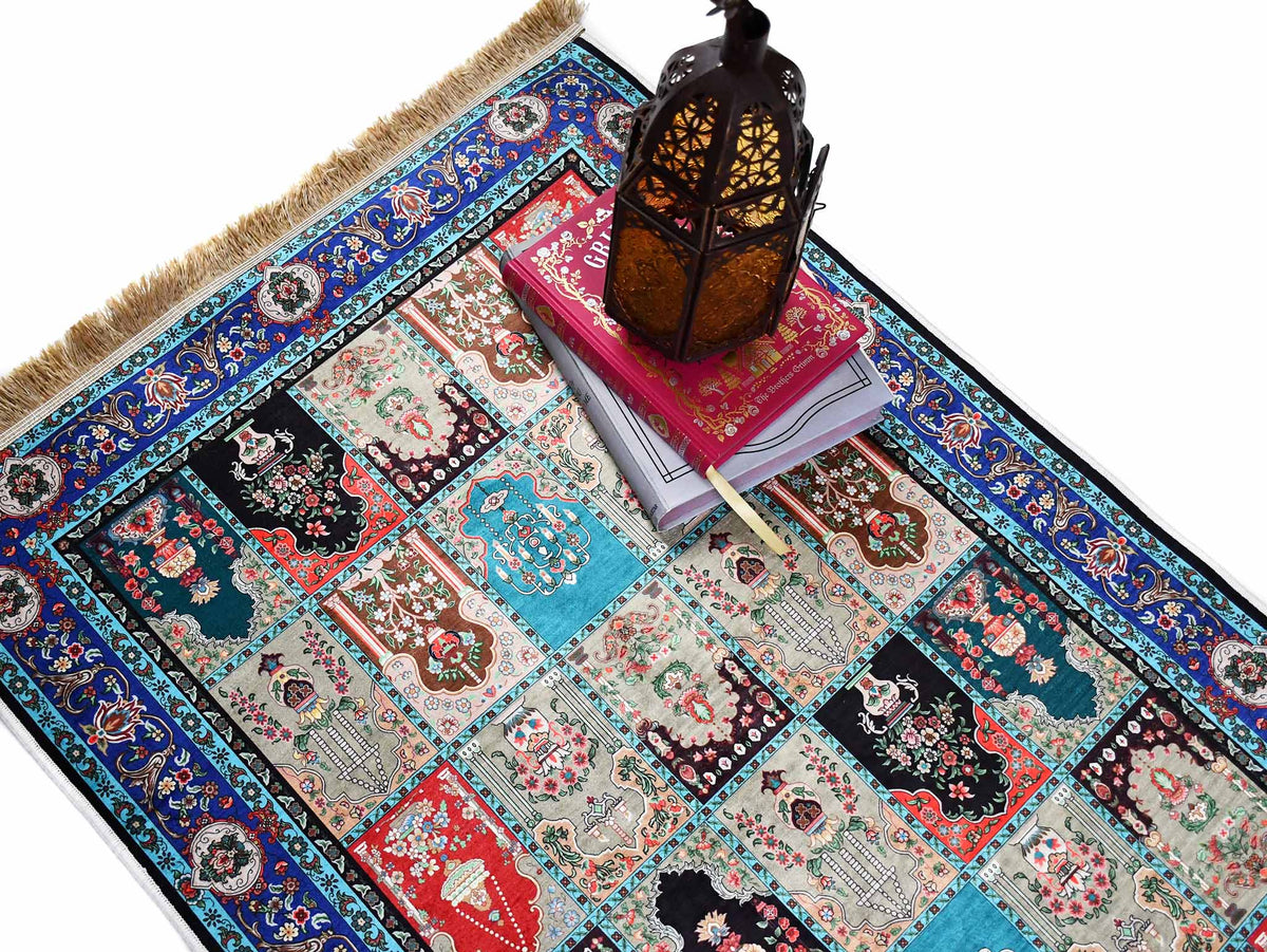 Turkish prayer rug patchwork blue border