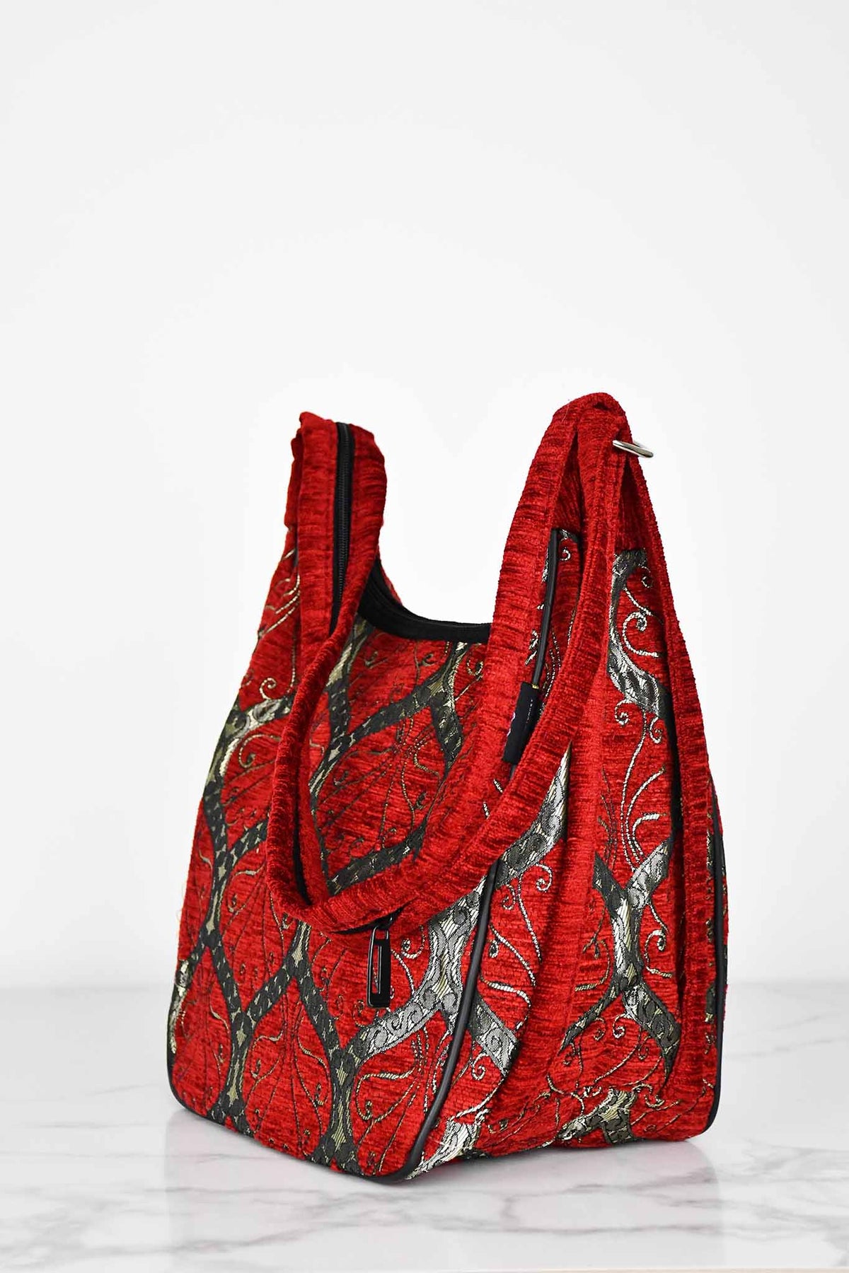 Turkish shoulder bag tradition red