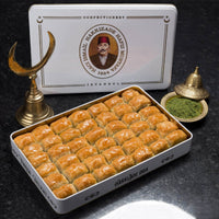 Classic Pistachio Baklava XL Box 2250 Gr Turkish Pantry Hafiz Mustafa 