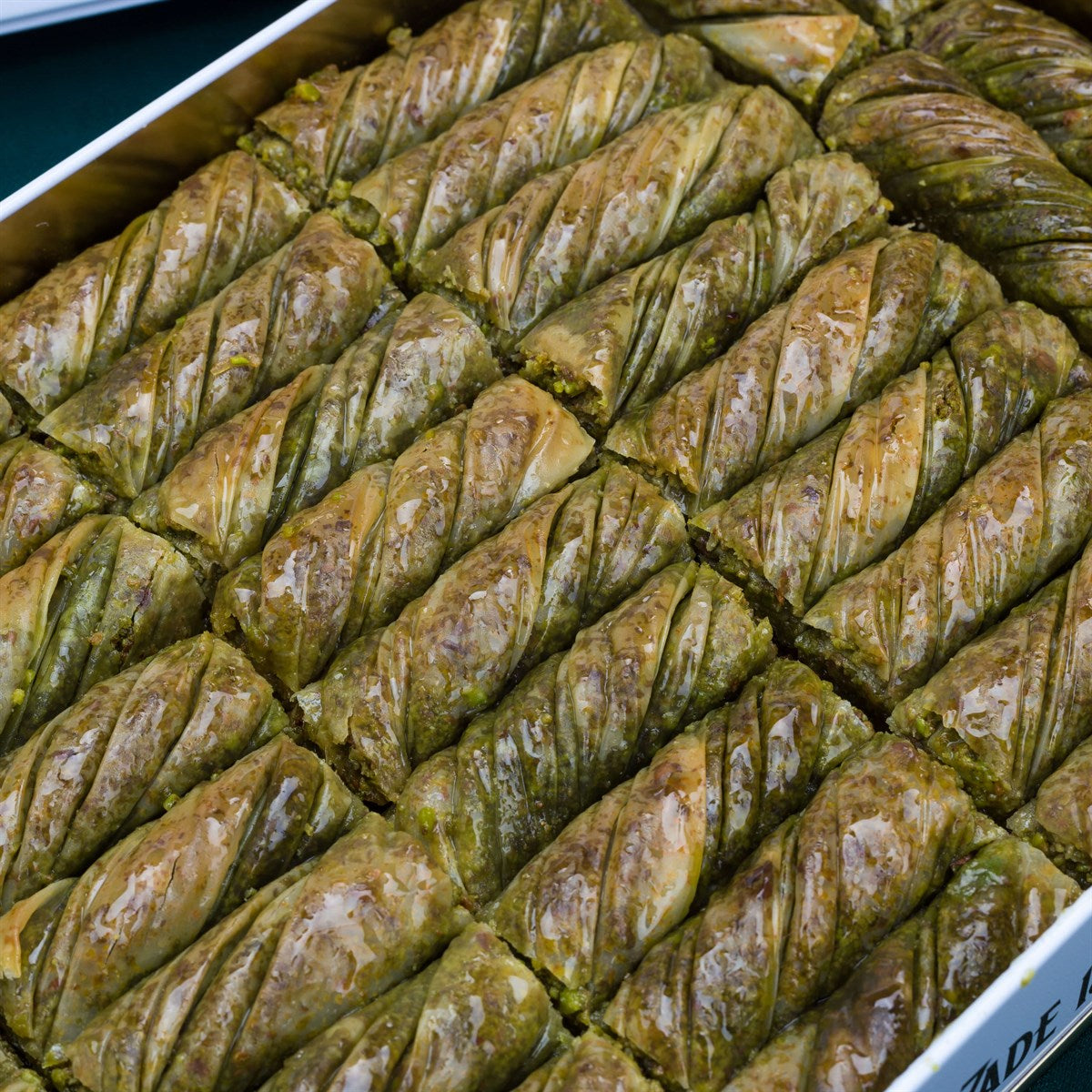 Pistachio Twisted Baklava XL Box 2250 Gr Turkish Pantry Hafiz Mustafa 