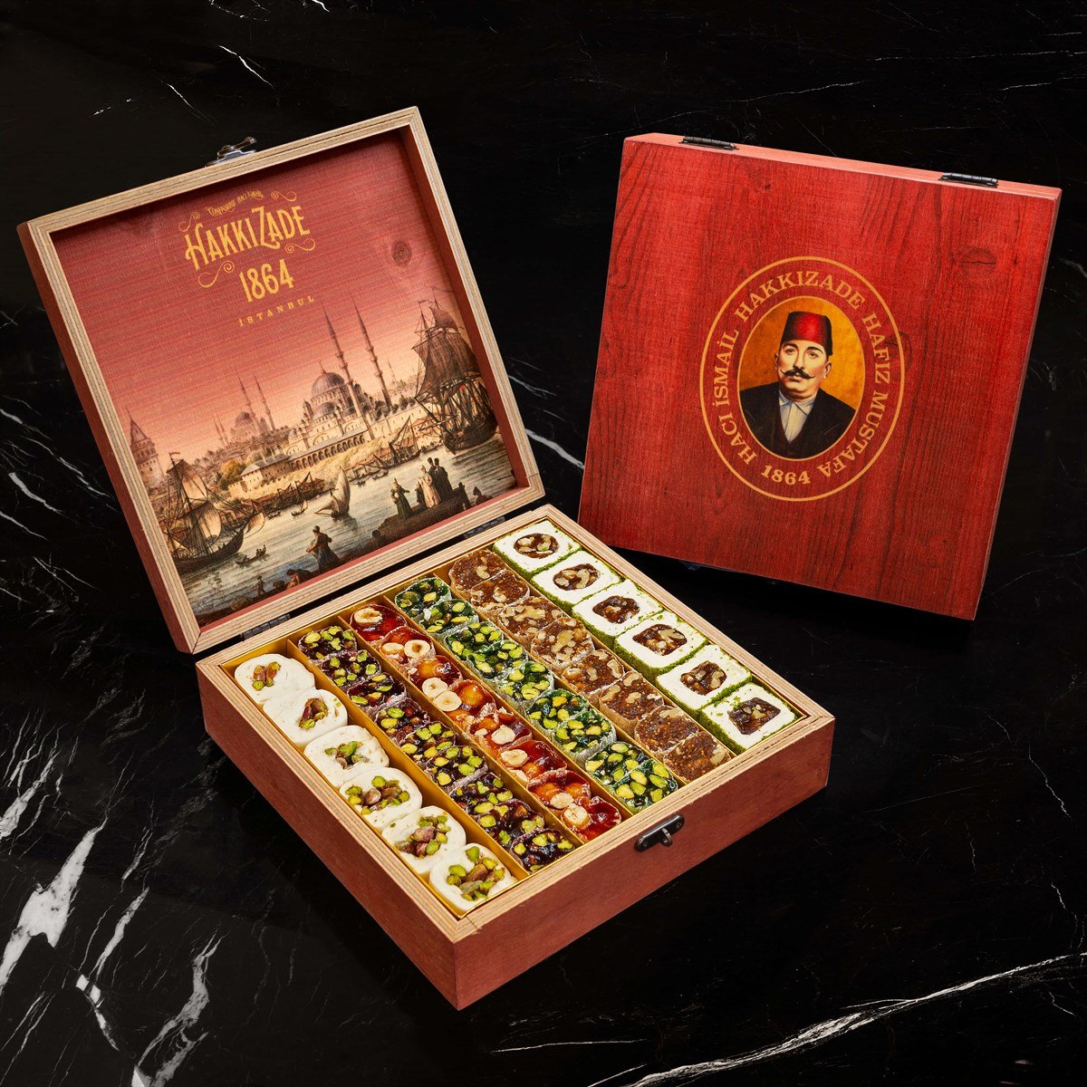 turkish-delight-mixed-flavours-red-wooden-box-103809.jpg